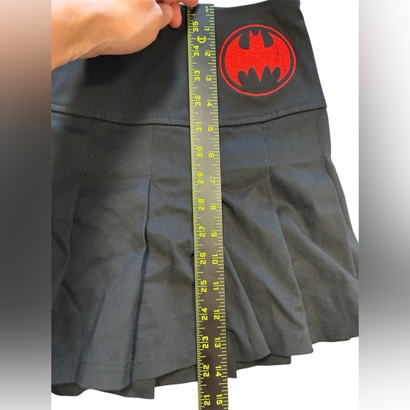 NWT Dolls Kill x DC You Summoned Me Pleated Mini Skirt M Batman High Rise Punk - Picture 3 of 9